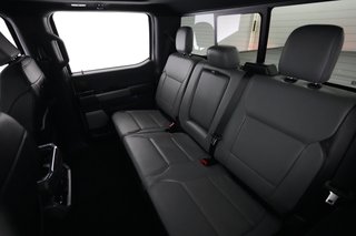 2022 Ford F-150 Lightning — photo 13 of 15