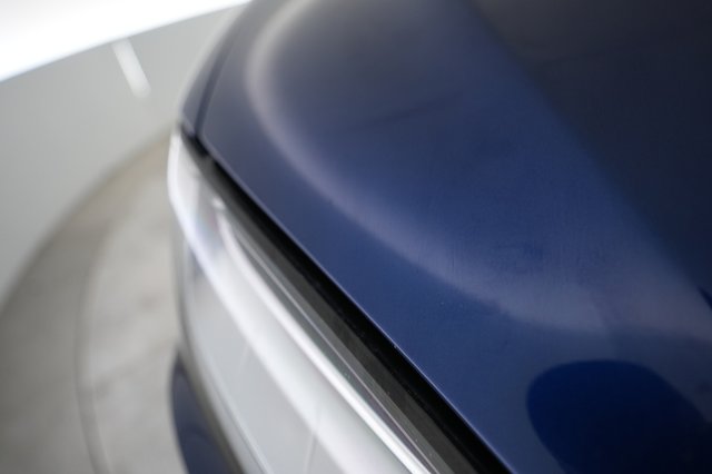 2023 Tesla Model X — photo 26 of 33