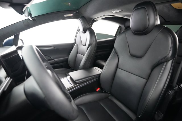 2023 Tesla Model X — photo 3 of 33