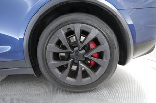 2023 Tesla Model X — photo 7 of 29