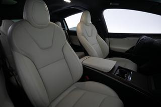 2023 Tesla Model X — photo 3 of 26