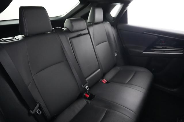 2023 Toyota bZ4X — photo 4 of 28