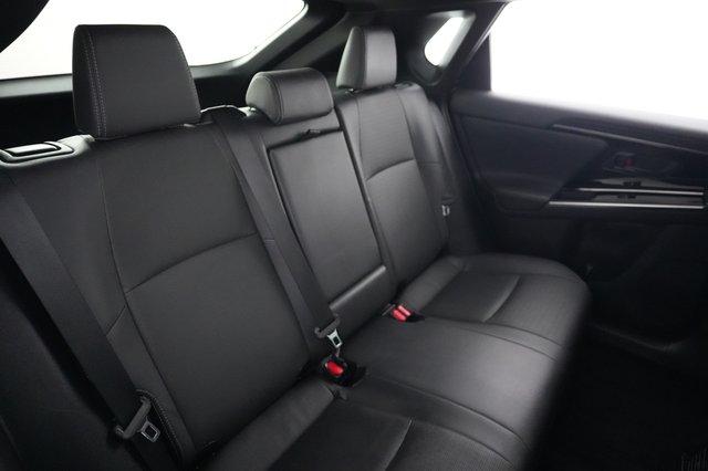 2023 Toyota bZ4X — photo 4 of 28