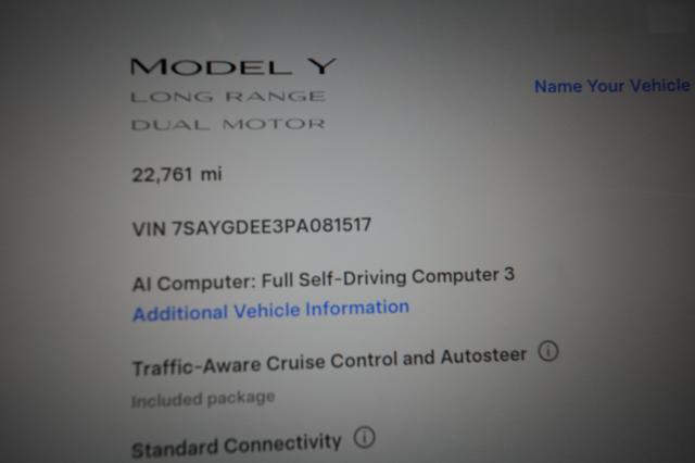 2023 Tesla Model Y — photo 5 of 22