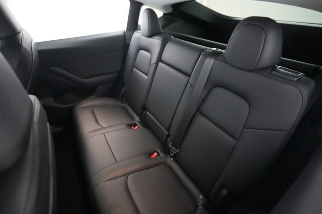 2023 Tesla Model Y — photo 19 of 22