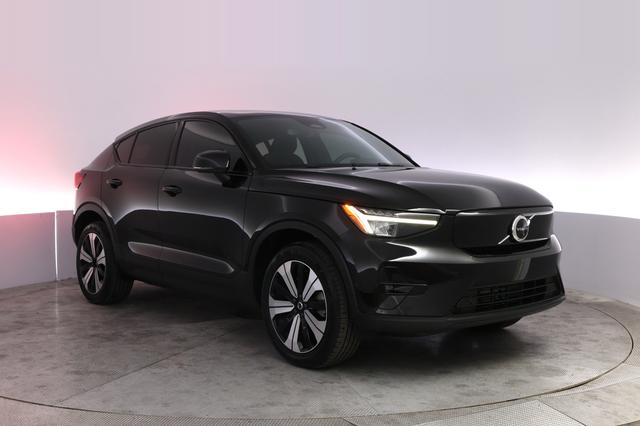 2023 Volvo C40 Recharge — photo 10 of 21