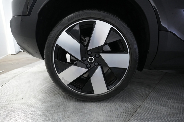 2023 Volvo C40 Recharge