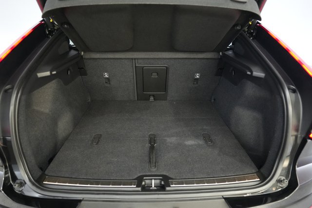 2023 Volvo C40 Recharge — photo 6 of 21