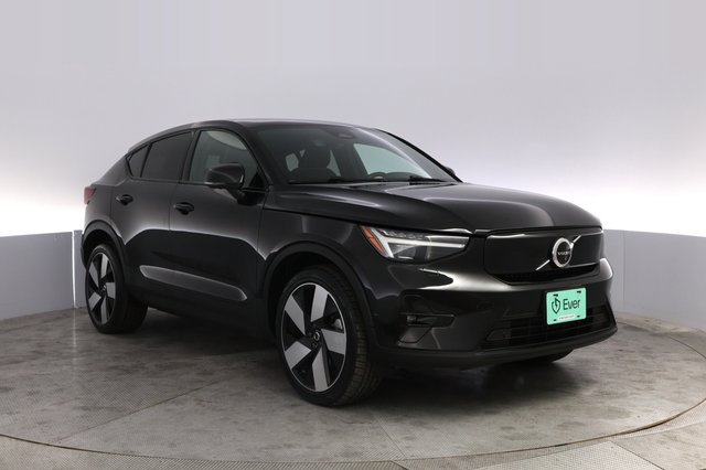 2023 Volvo C40 Recharge — photo 10 of 21