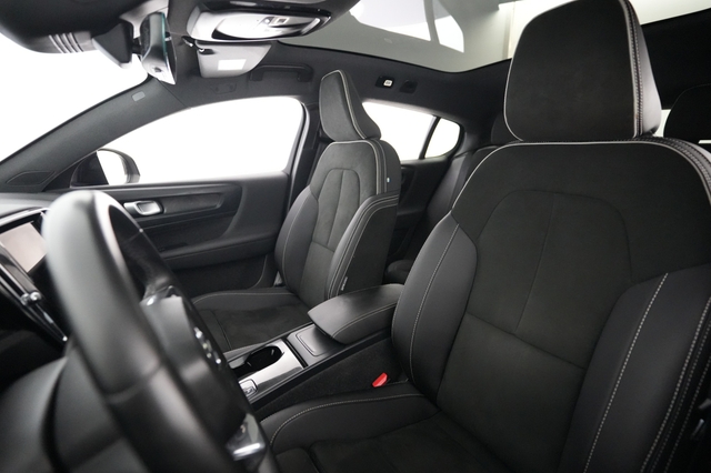 2023 Volvo C40 Recharge