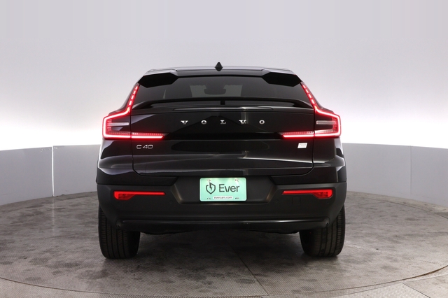 2023 Volvo C40 Recharge