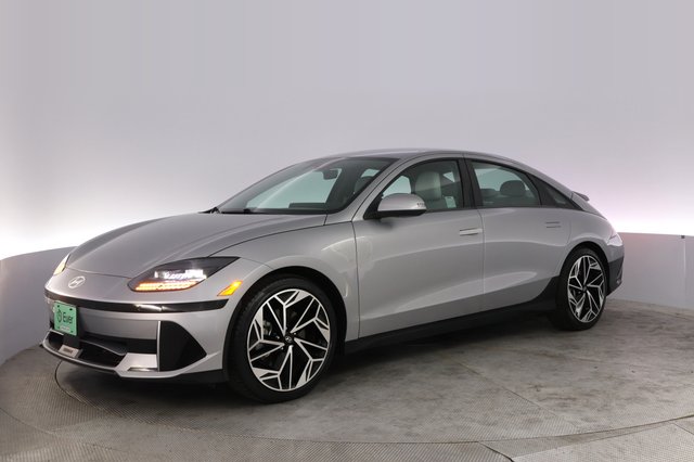 2023 Hyundai IONIQ 6 — VIN KMHM34AA2PA030785