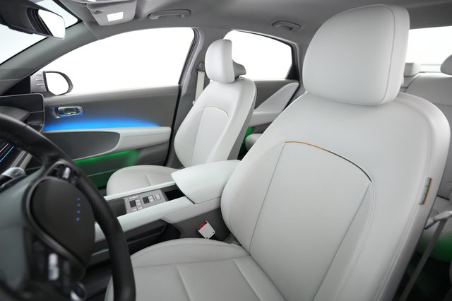 2023 Hyundai IONIQ 6 — photo 3 of 22