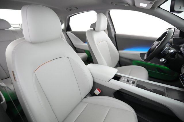 2023 Hyundai IONIQ 6 — photo 18 of 22