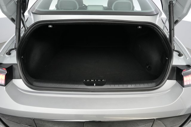 2023 Hyundai IONIQ 6 — photo 6 of 22