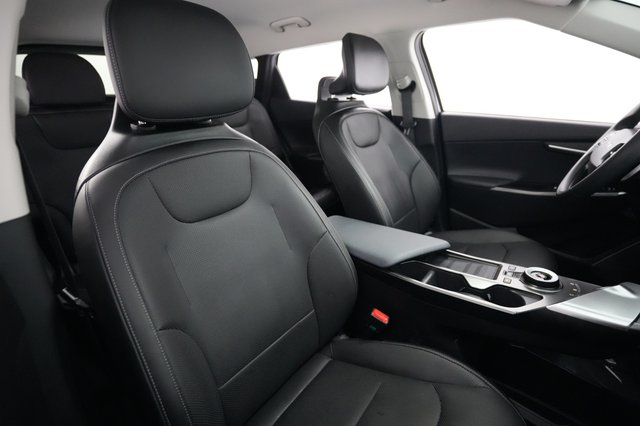 2024 Kia EV6 — photo 3 of 21