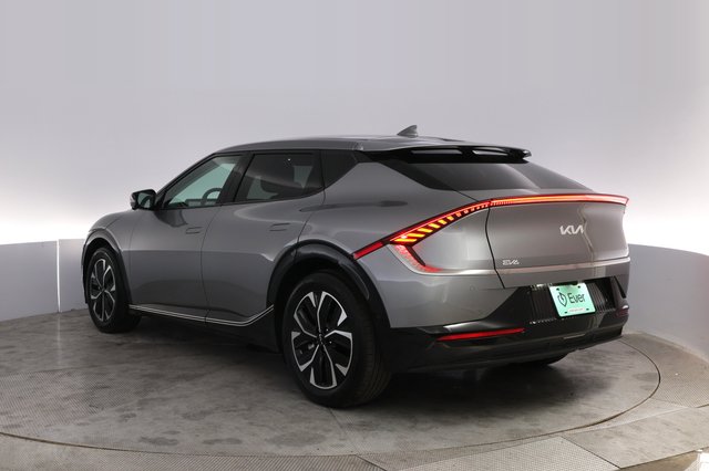 2024 Kia EV6 — photo 13 of 21