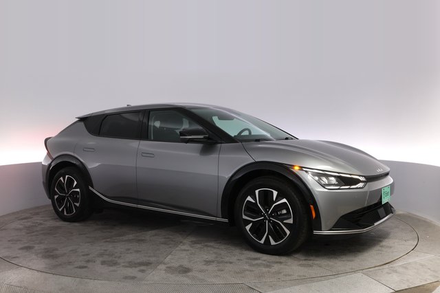 2024 Kia EV6 — photo 11 of 21
