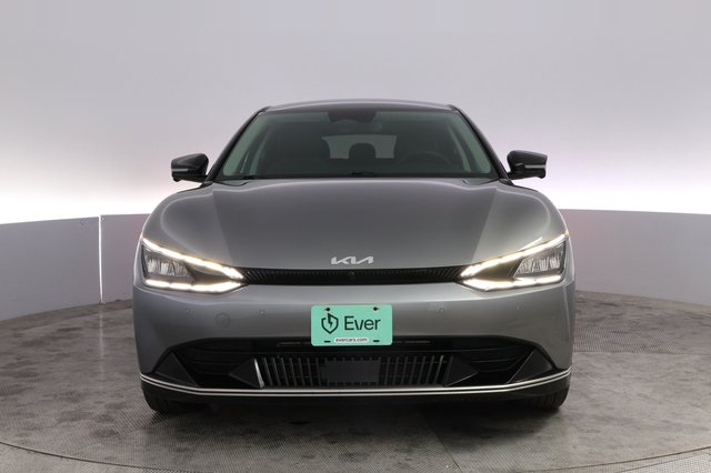 2024 Kia EV6 — photo 9 of 21