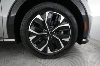 2024 Kia EV6 — photo 16 of 21