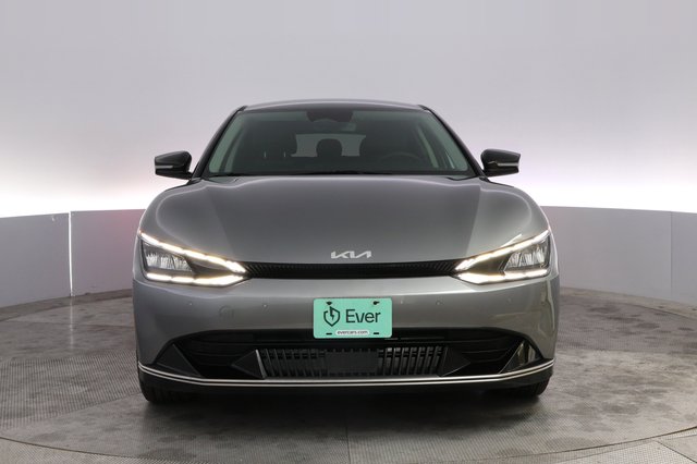 2024 Kia EV6 — photo 9 of 21