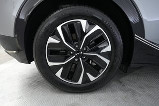 2024 Kia EV6 — photo 17 of 21