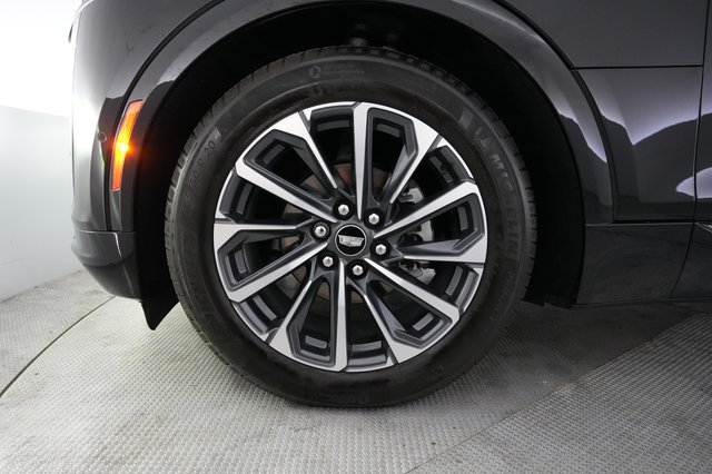 2024 Cadillac Lyriq — photo 15 of 24