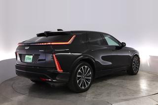 2024 Cadillac Lyriq — photo 2 of 24