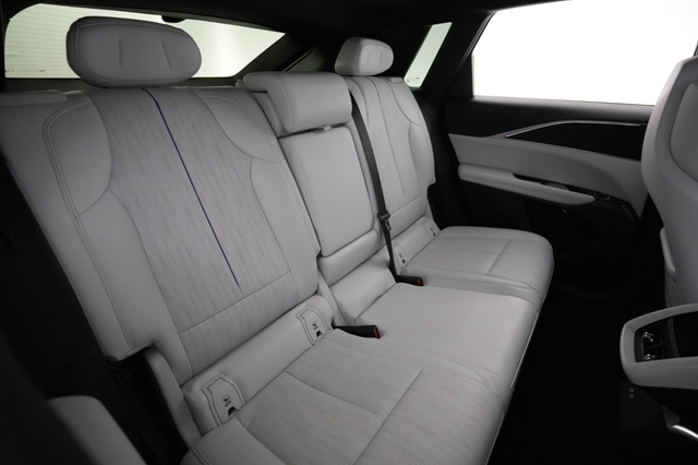 2024 Cadillac Lyriq