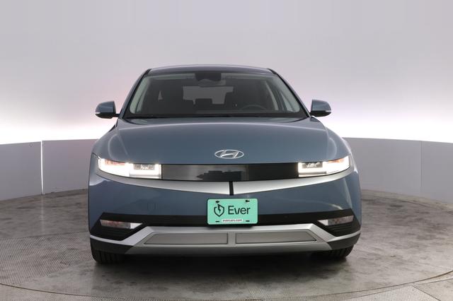 2024 Hyundai IONIQ 5 — photo 9 of 21