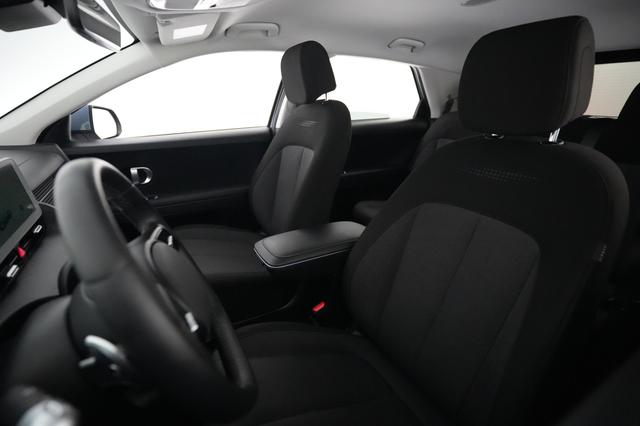 2024 Hyundai IONIQ 5 — photo 3 of 21