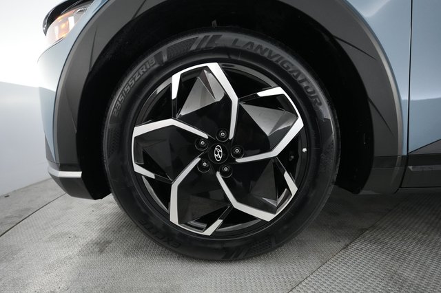 2024 Hyundai IONIQ 5 — photo 15 of 21