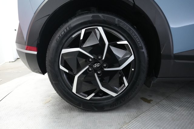 2024 Hyundai IONIQ 5 — photo 17 of 21