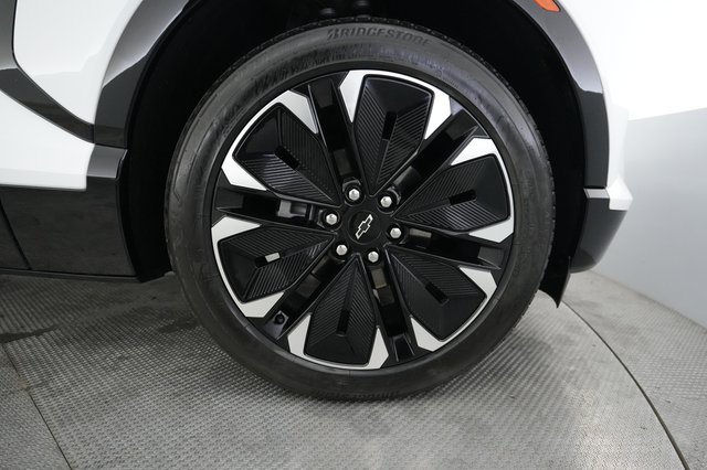 2024 Chevrolet Blazer EV — photo 16 of 19