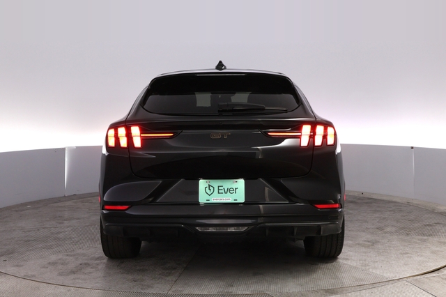 2025 Ford Mustang Mach-E