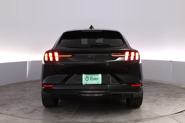 2025 Ford Mustang Mach-E — photo 12 of 32