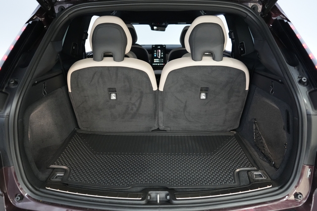 2025 Volvo EX90