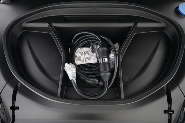 2025 Volvo EX90 — photo 20 of 21
