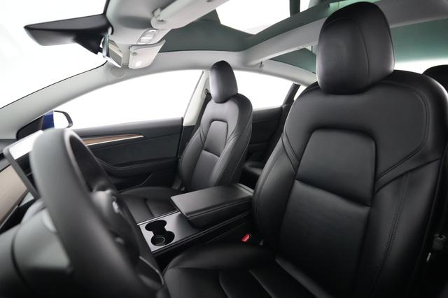 2022 Tesla Model 3 — photo 3 of 21