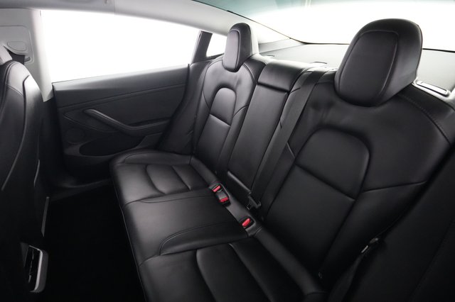 2022 Tesla Model 3 — photo 19 of 21