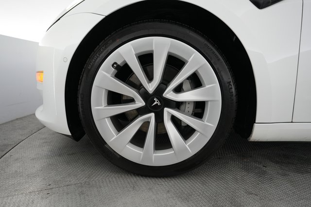 2022 Tesla Model 3 — photo 15 of 21