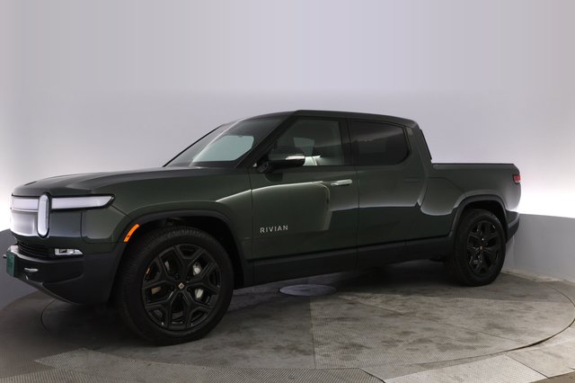 2023 Rivian R1T — photo 8 of 35