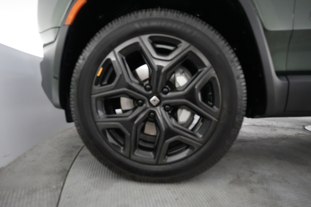2023 Rivian R1T
