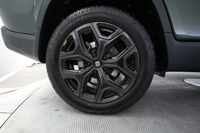 2023 Rivian R1T