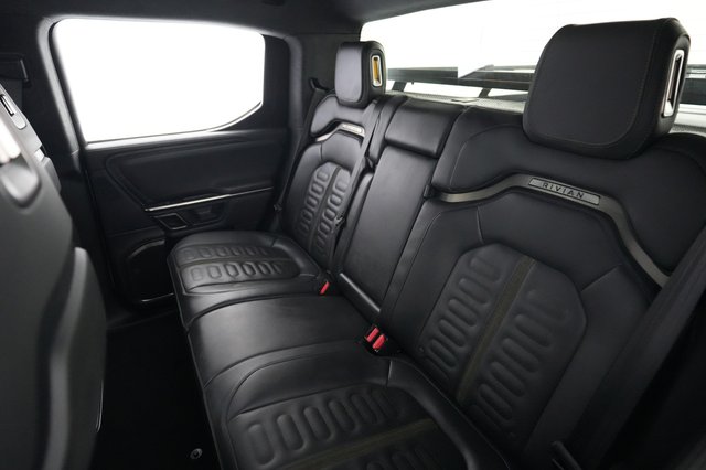 2023 Rivian R1T — photo 18 of 22