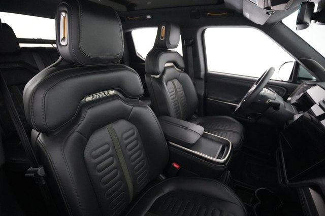2023 Rivian R1T