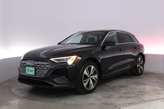 2024 Audi Q8 e-tron