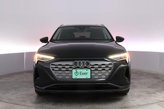 2024 Audi Q8 e-tron — photo 9 of 29