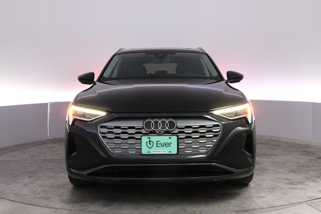 2024 Audi Q8 e-tron — photo 9 of 29