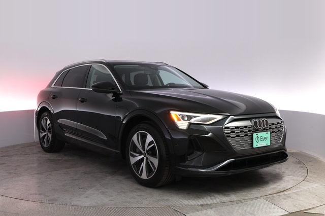 2024 Audi Q8 e-tron